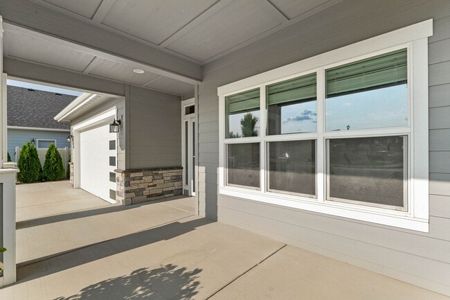 Building Photo - River District Home For Rent