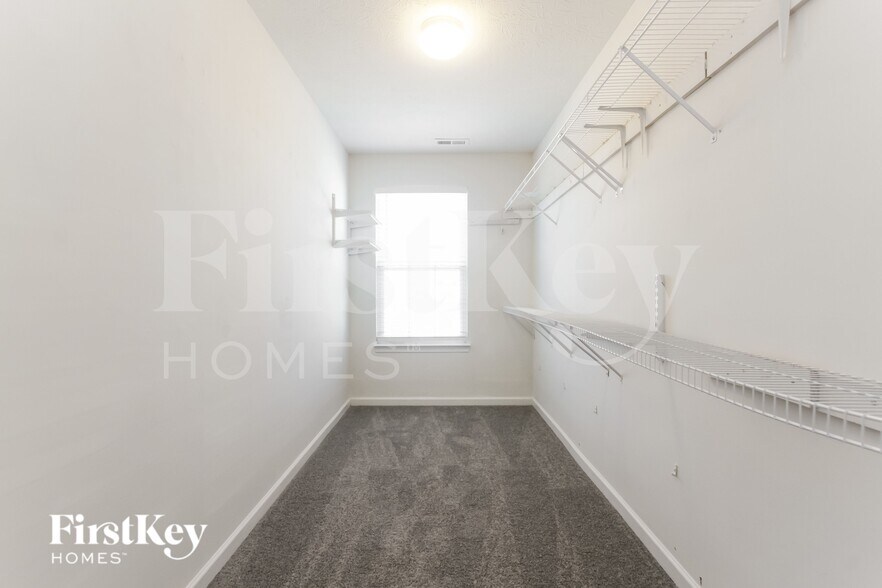 Building Photo - 8349 Burket Way