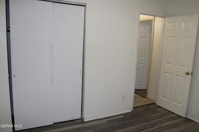 Building Photo - 12477 Sombra Fuerte Dr