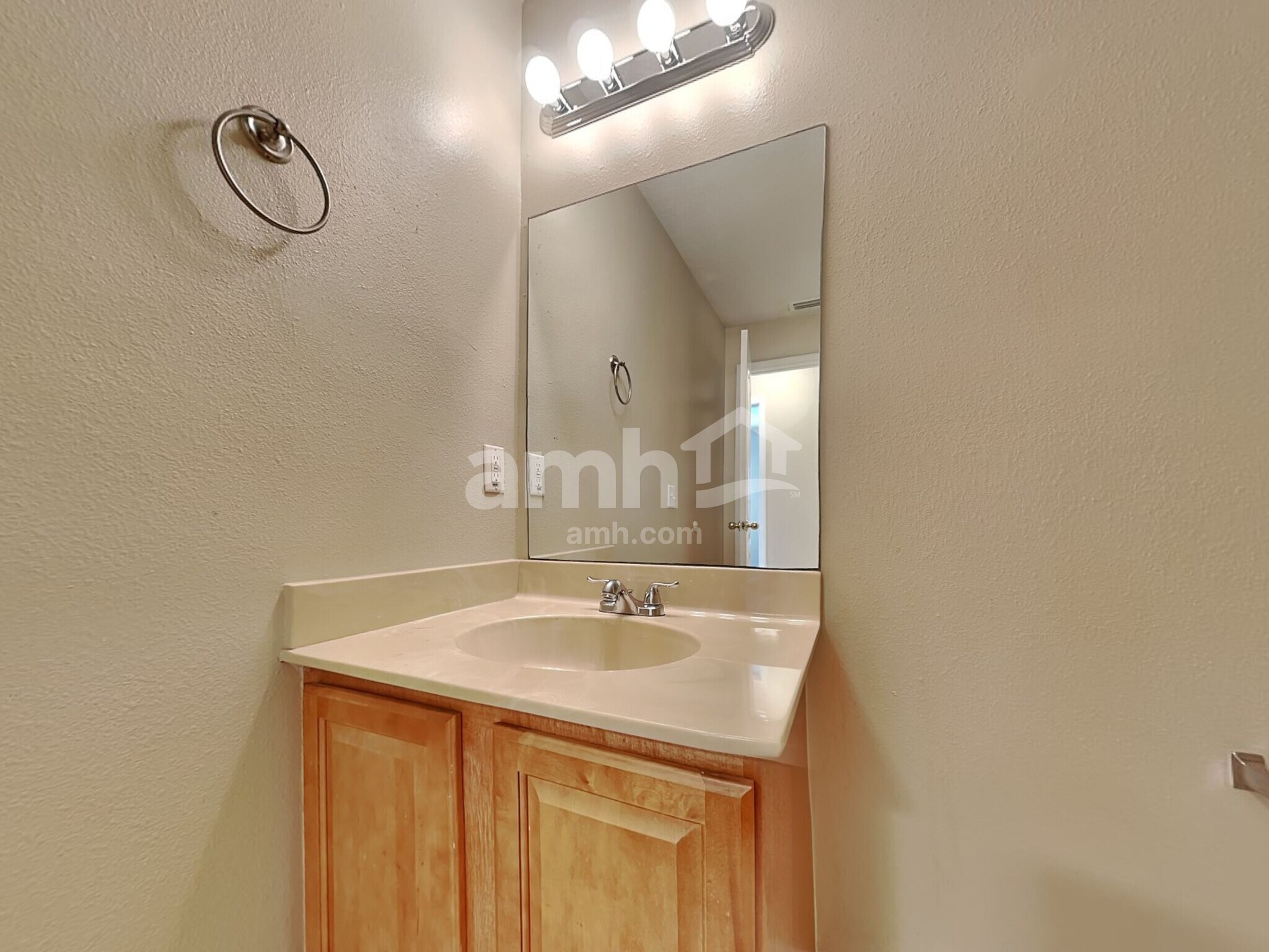 Building Photo - 7461 Hunters Greene Cir