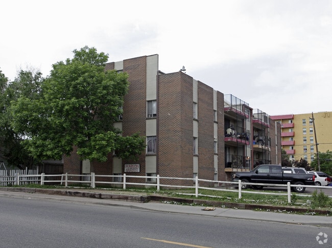 Building Photo - Marion Apartments