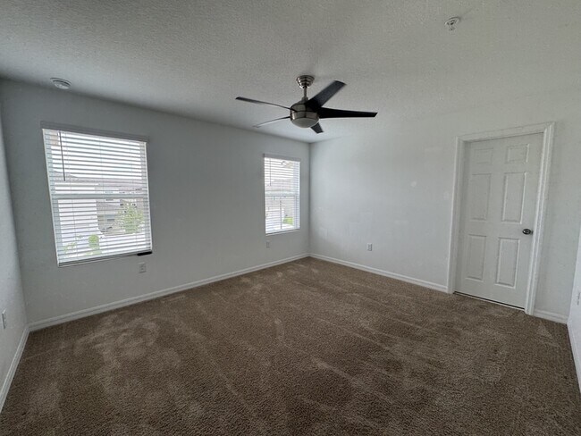 Building Photo - 11534 Buoy Pointe Pl