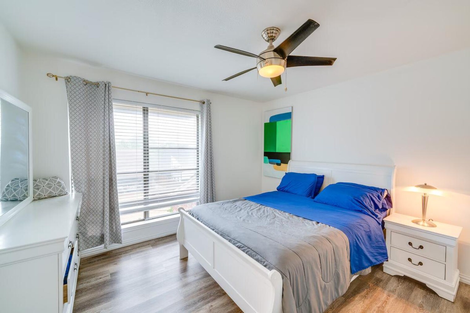 Building Photo - 85 Phoenix Dr