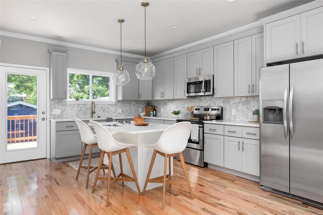 Building Photo - Modern Tower Grove South Home | Built in 2019 | 3 Bed • 2.5 Bath