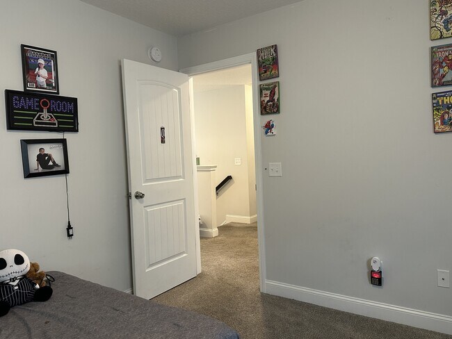 Building Photo - 345 Mcclelland Lp NE