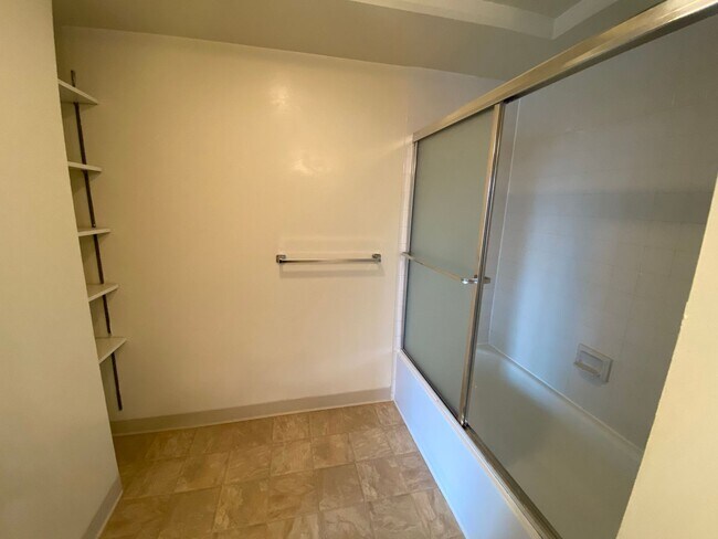 Building Photo - One Bedroom Condo in Pacific Park Plaza