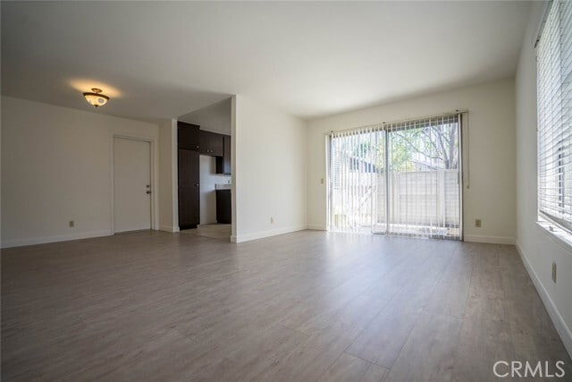 Building Photo - 731 Windwood Dr