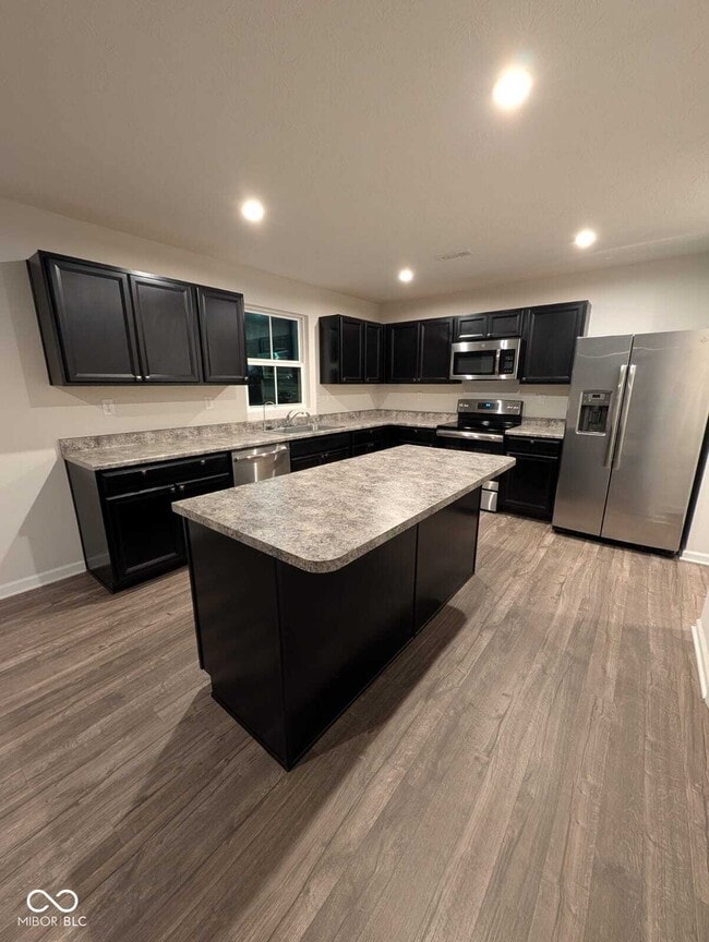 Building Photo - 128 Traditions Pass