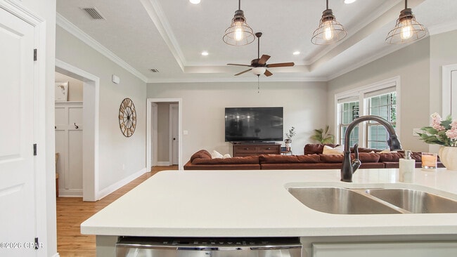 Building Photo - 3825 Cedar Park Dr