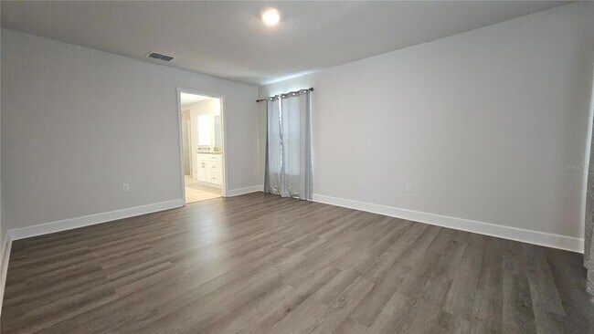 Building Photo - 5050 SW 91st St