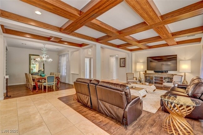 Building Photo - 209 Surtees Point St