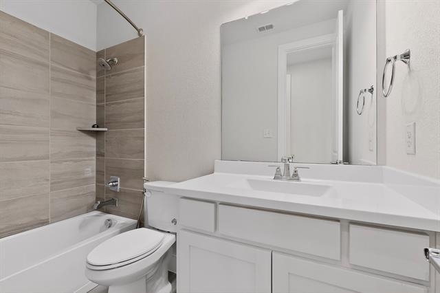 Building Photo - 769 Meandering Ln