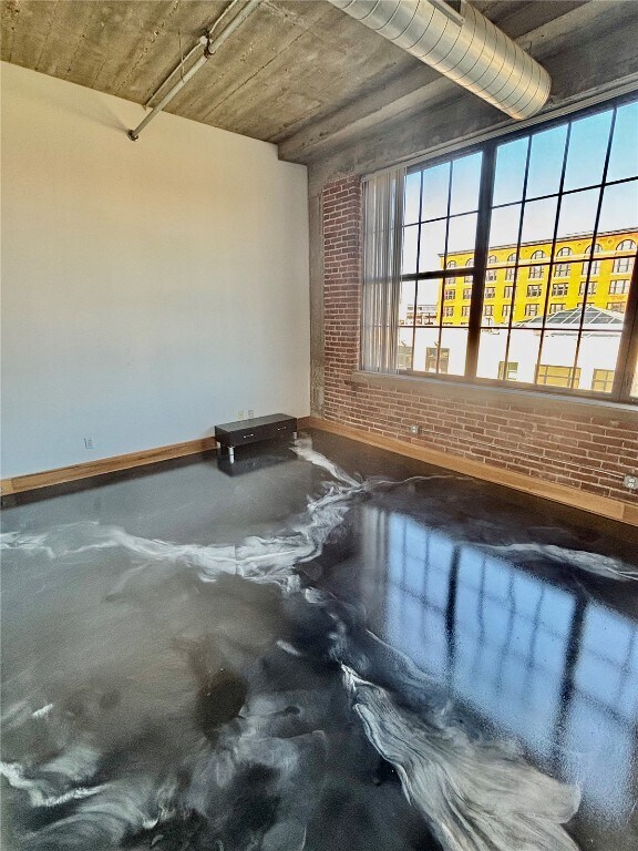 Building Photo - 2201 Locust St