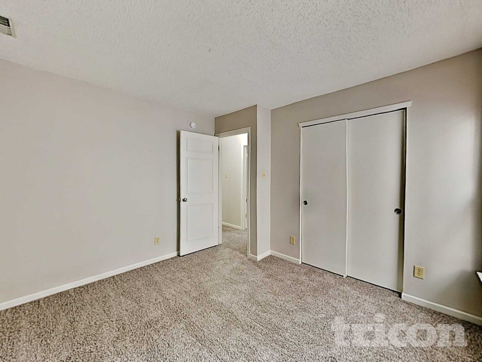 Building Photo - 1909 Blue Pine Ln