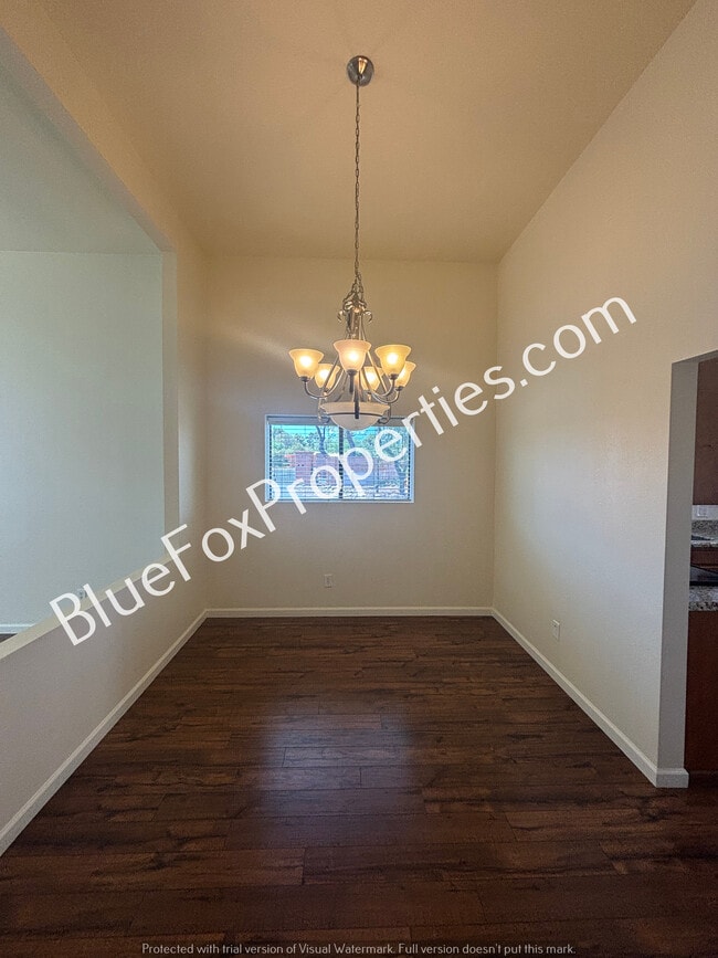 Building Photo - 2898 E Weymouth Cir