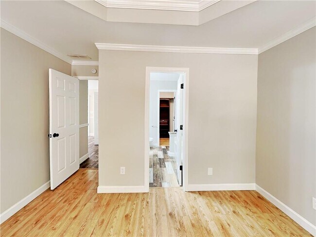 Building Photo - 365 Widewater Dr