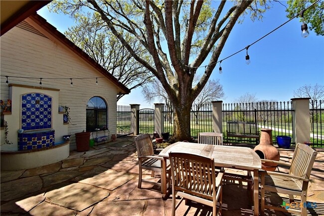 Building Photo - 4513 Center Point Rd