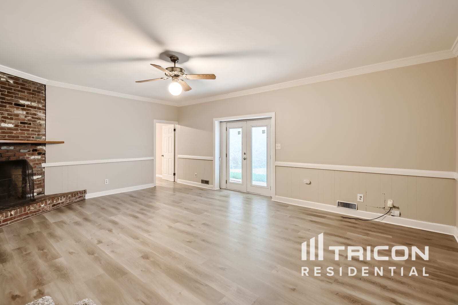 Building Photo - 3251 Deerwood Dr