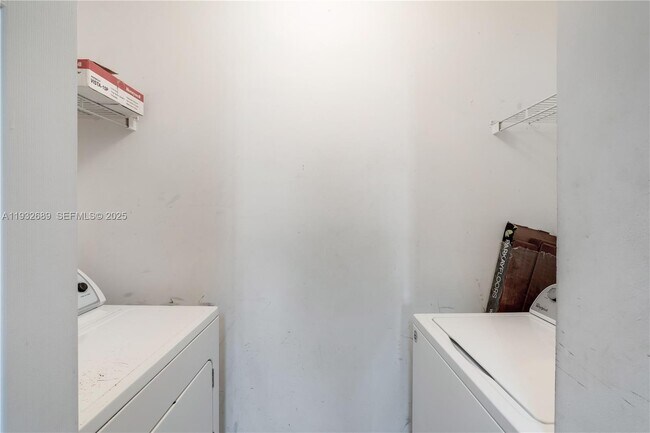 Building Photo - 14355 SW 11th St