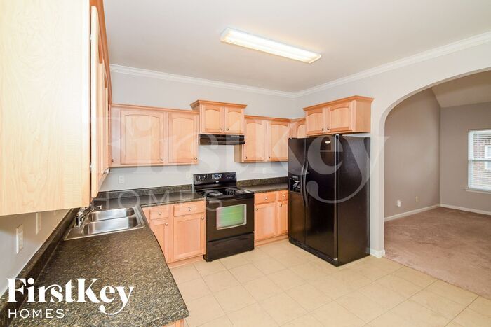 Building Photo - 6448 Southern Trace Dr