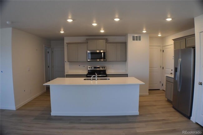 Building Photo - 11750 Foraker Ln