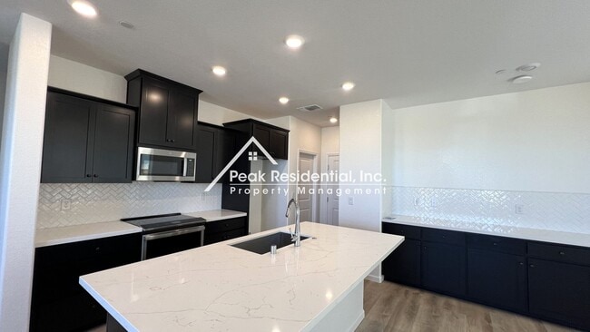 Building Photo - New Elk Grove 3bd/2.5ba Home near Big Horn...