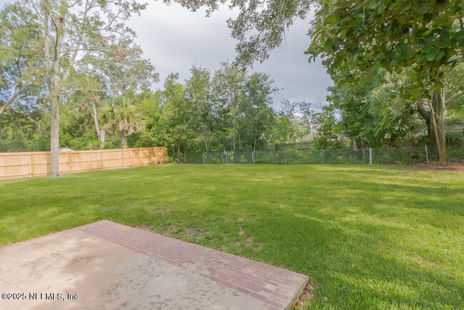 Building Photo - 5044 Somersby Rd