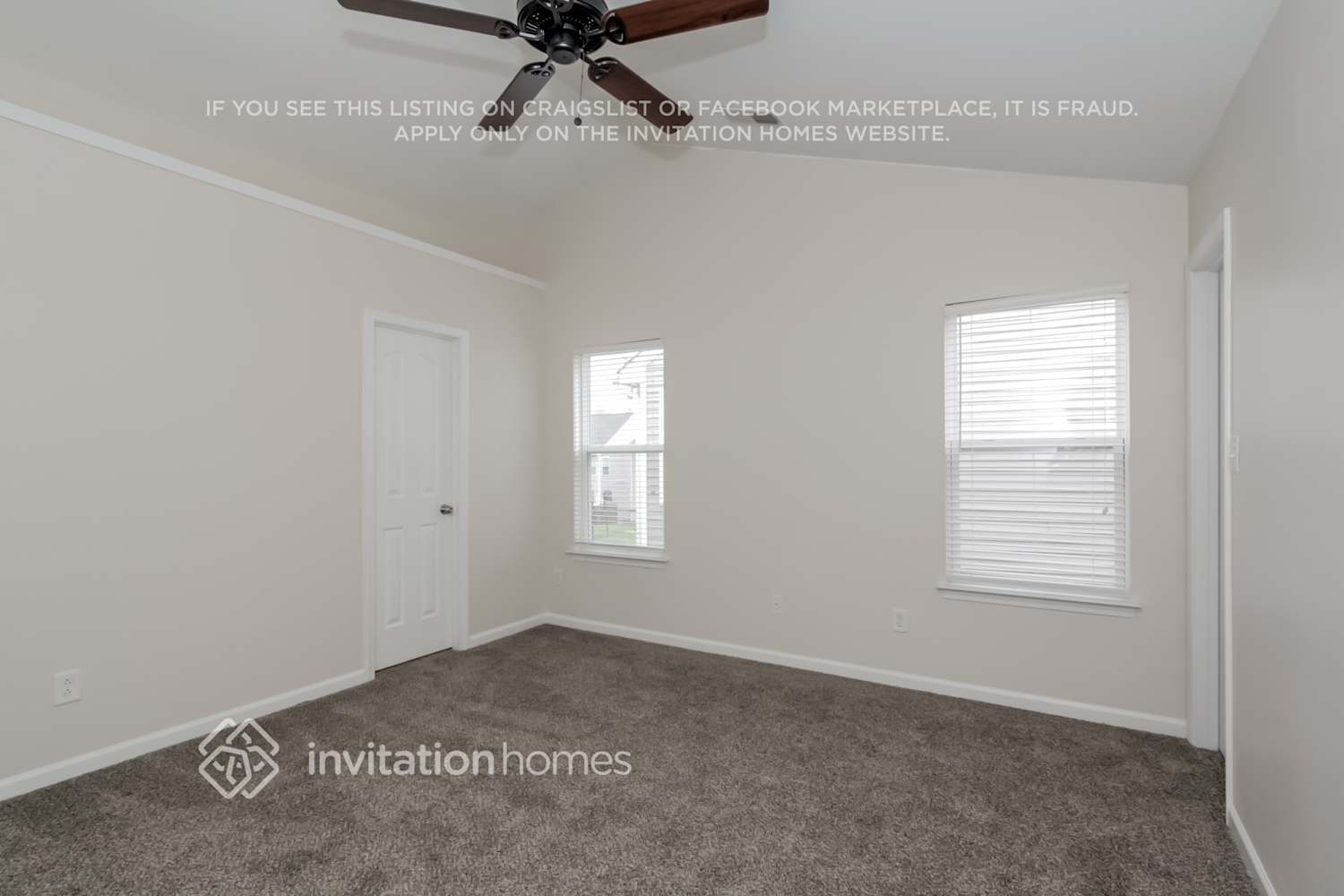 Building Photo - 9450 Macquarie Ln