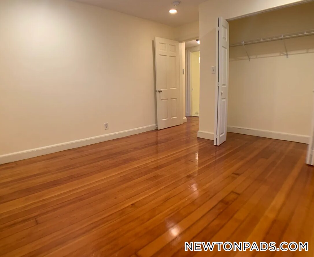 Building Photo - 75 Wyman St