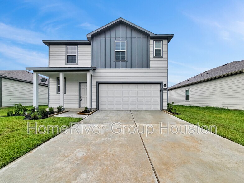 Primary Photo - 10750 Red Flagstone Dr