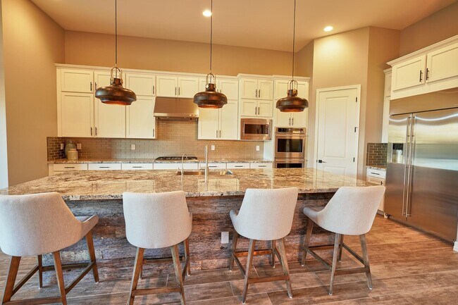 Building Photo - 26627 N 104th Way