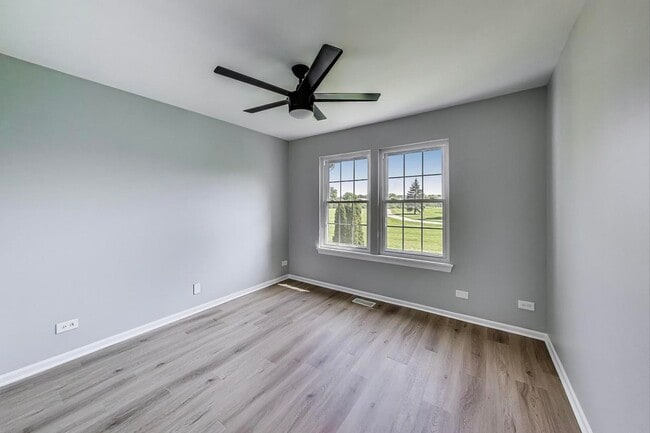 Building Photo - 2105 Glasgow Ct