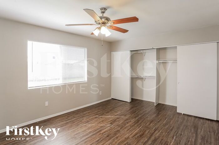 Building Photo - 6935 W Palo Verde Ave