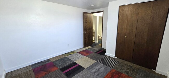 Building Photo - 8200 Ptarmigan Ave