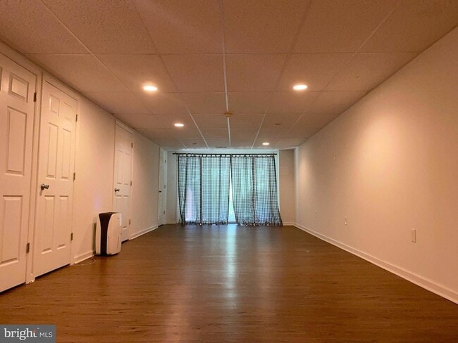 Building Photo - 326 Brigade Ct