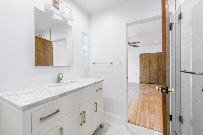 Building Photo - 4413 Don Felipe Dr
