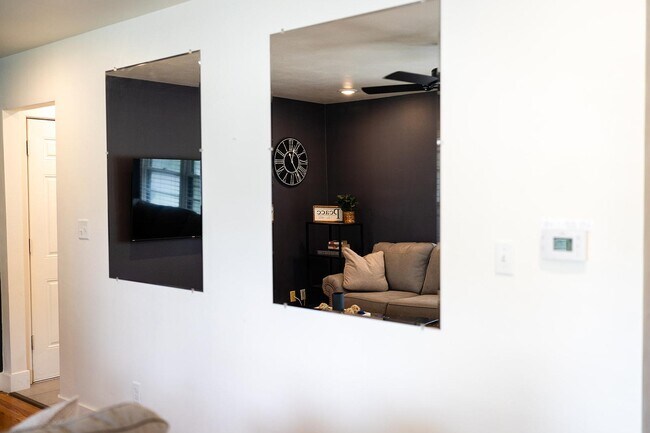 Building Photo - 2510 Braemore Rd