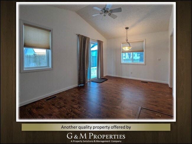 Building Photo - 1 Br, Pet Friendly, Single Family Home Available Now in Greece NY!