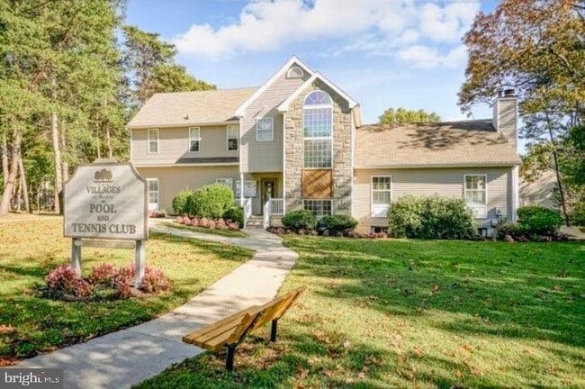 Building Photo - 1402 Tristram Cir