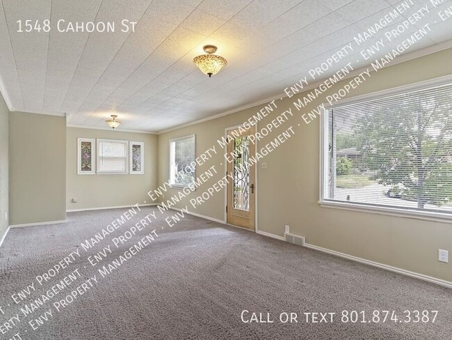 Building Photo - 1548 Cahoon St