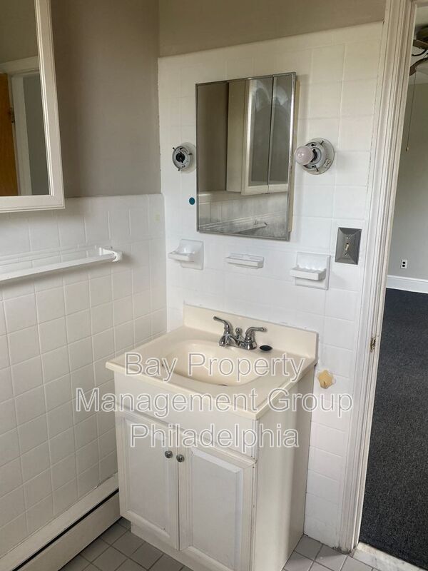 Building Photo - 5817 Keystone St