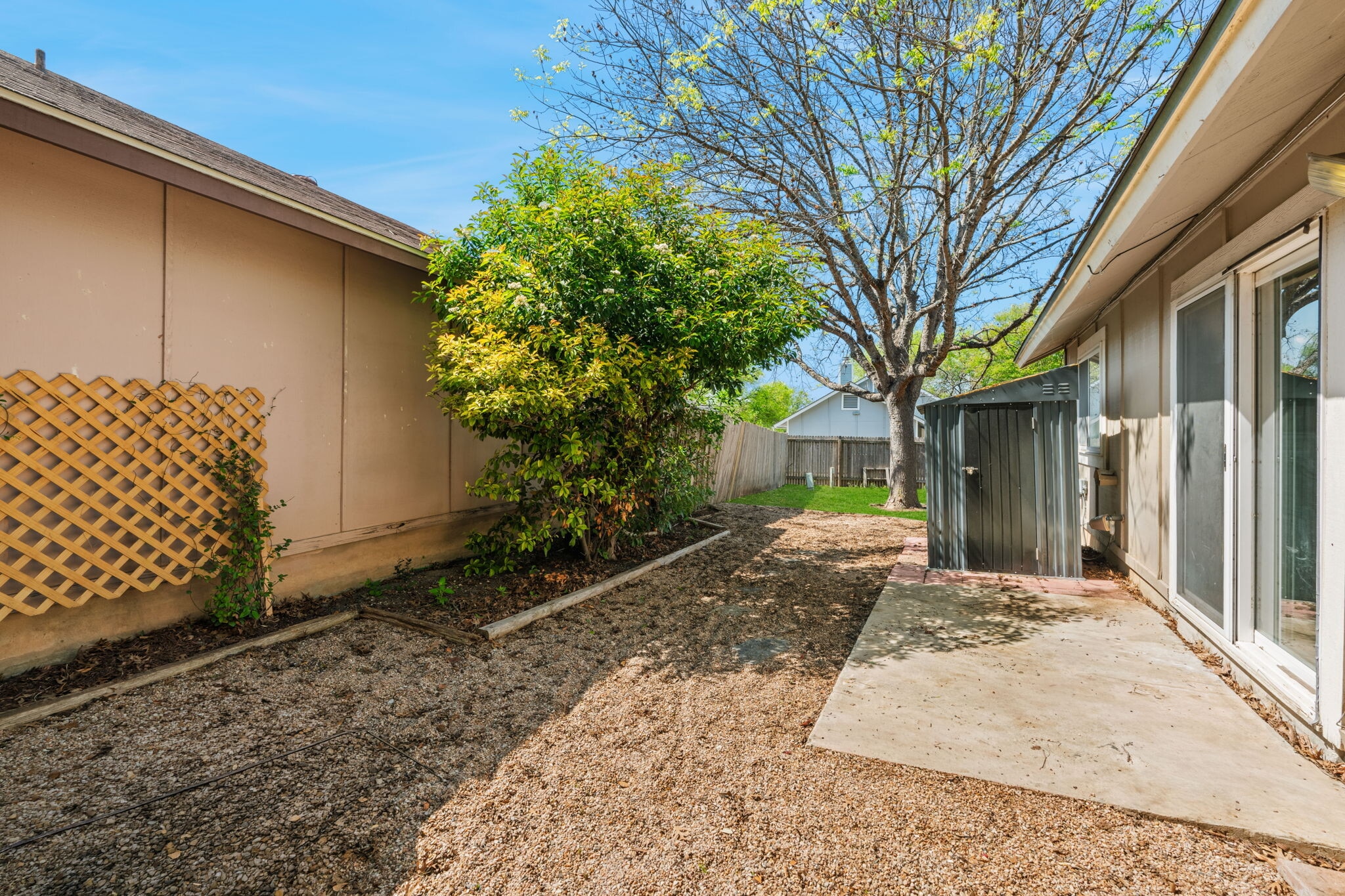 Building Photo - 12079 Stoney Brg