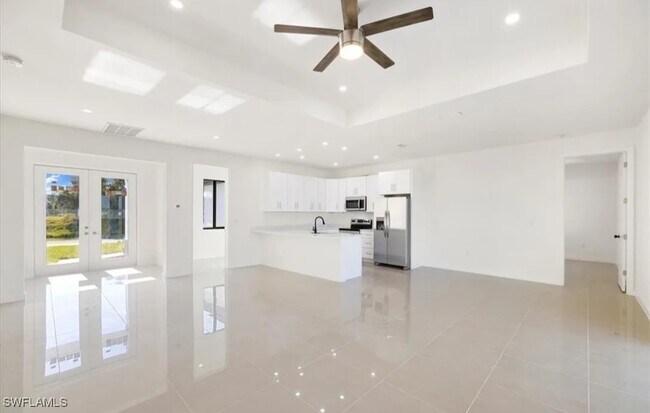 Building Photo - 7004 Brazil Ct