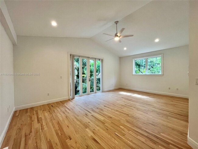 Building Photo - 4110 Pamona Ave