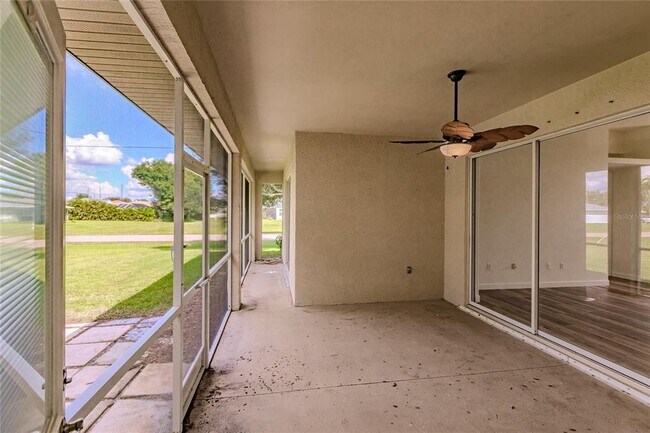 Building Photo - 25206 Nocturne Ln
