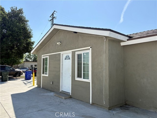 Building Photo - 296 N Allen St
