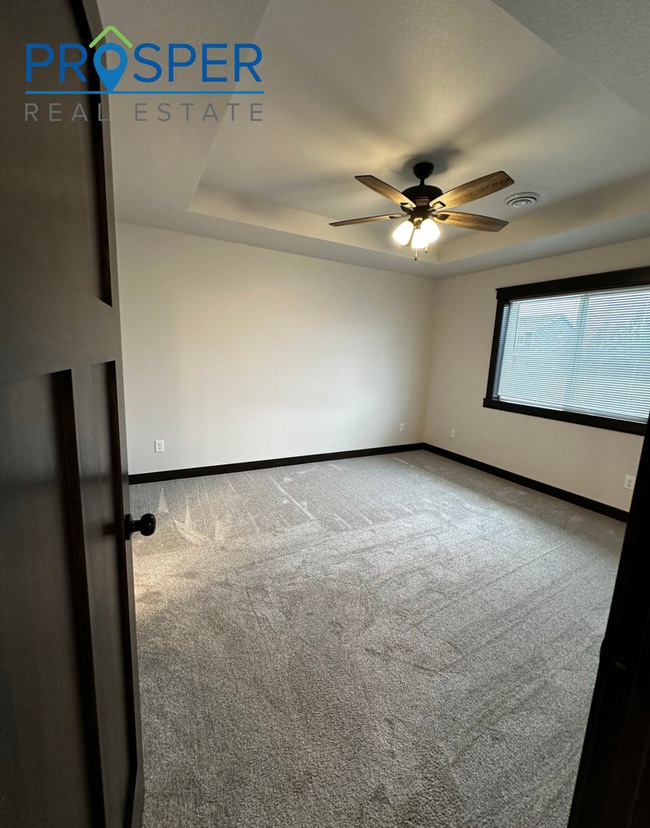 Building Photo - CA793X