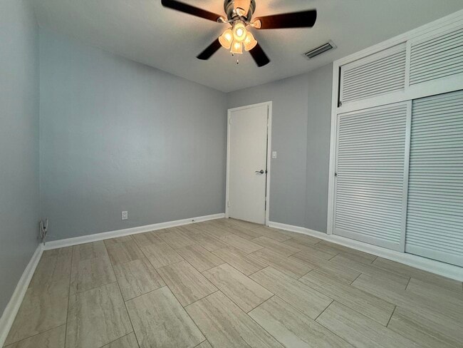 Building Photo - 2640 Bridgeman Rd