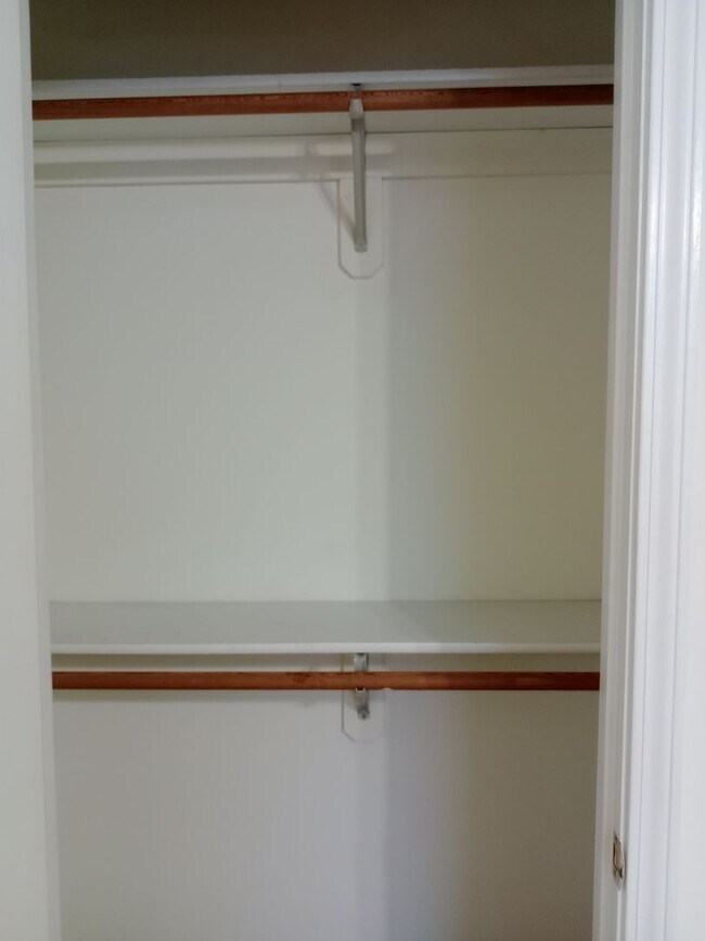 Building Photo - 2416-2418 Calder Ct.