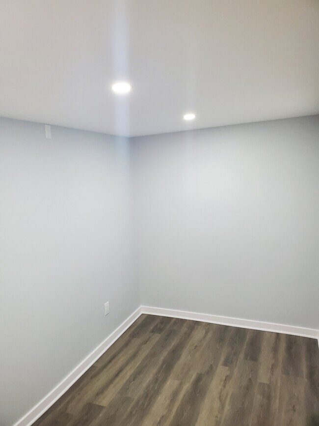 Building Photo - 3118 N Central Park Ave